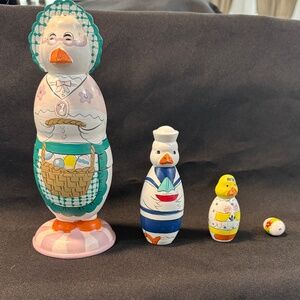 Duck nesting dolls